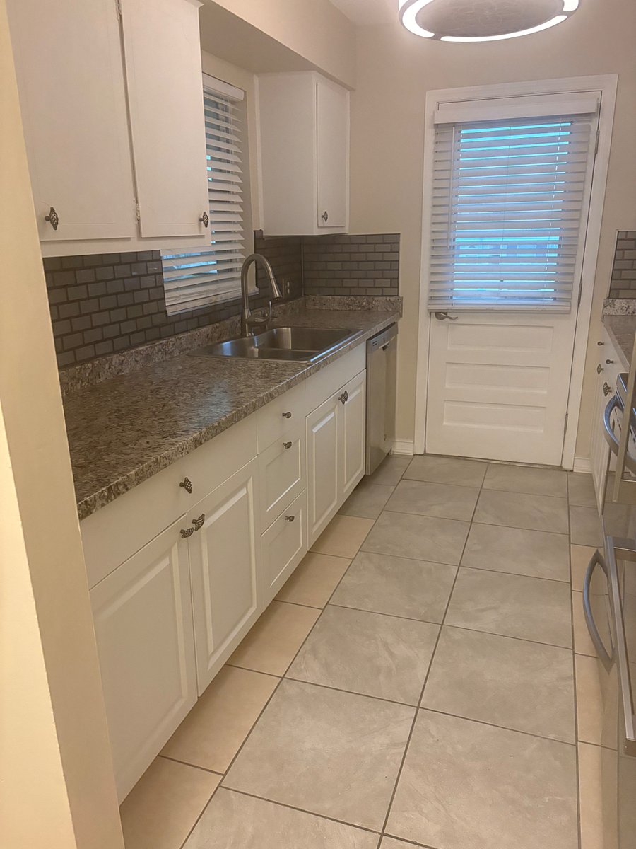 Furnished Finder property 877048_1 photo 11