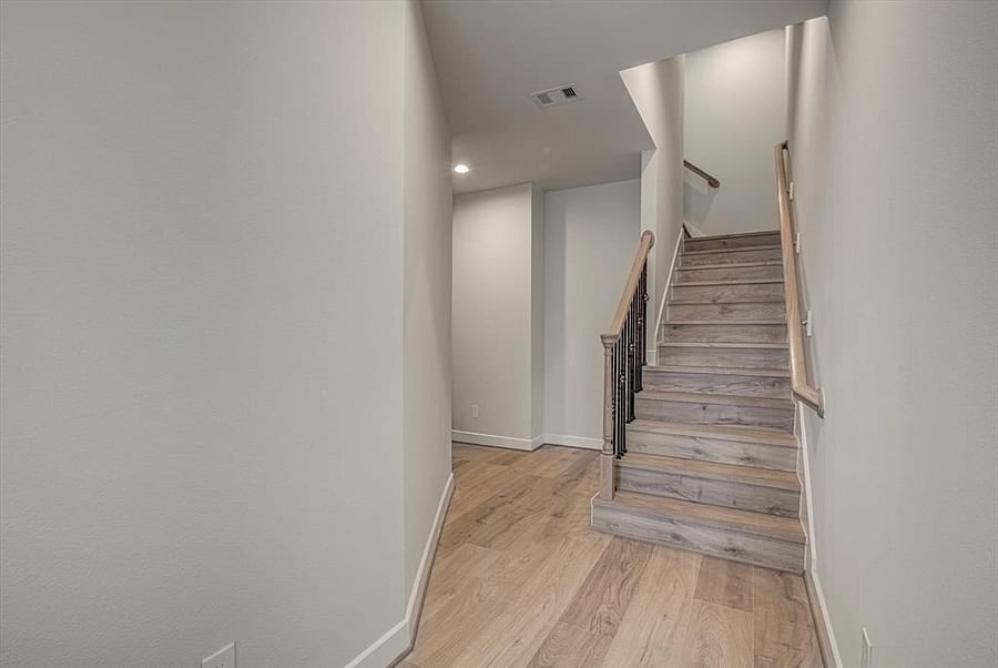 Furnished Finder property 877083_1 photo 18