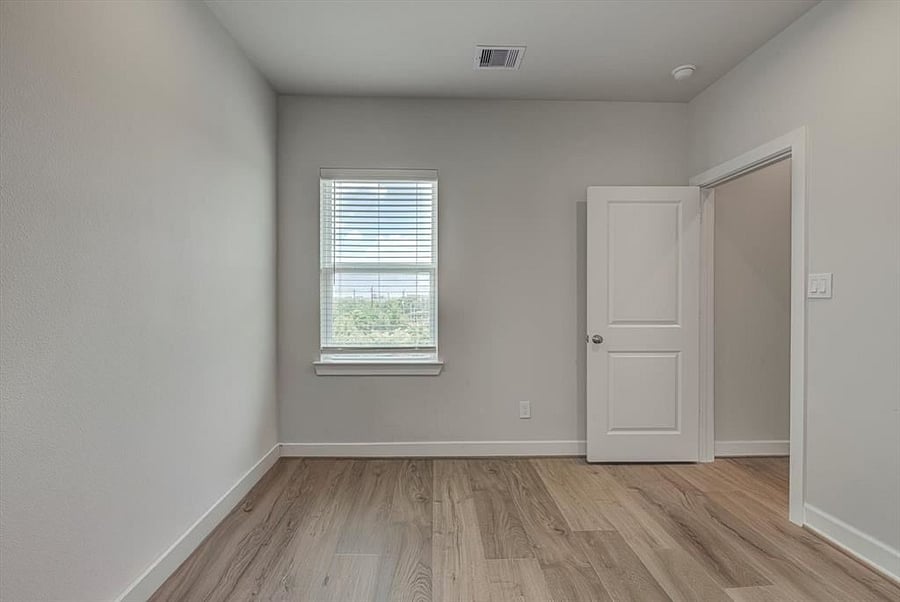 Furnished Finder property 877083_1 photo 21