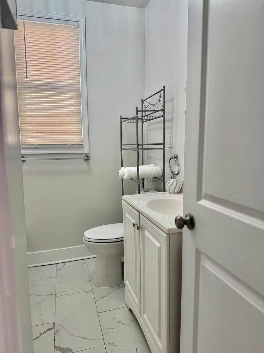 Furnished Finder property 877120_1 photo 20