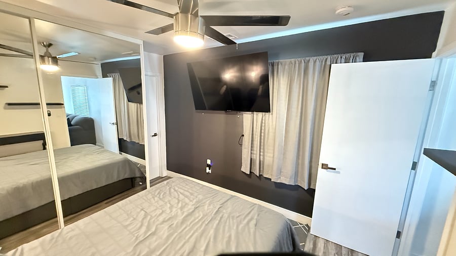 Furnished Finder property 877121_1 photo 12