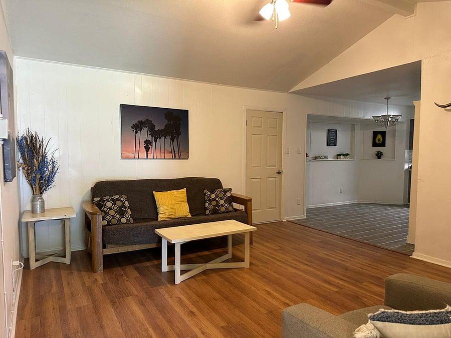 Furnished Finder property 877139_1 photo 7