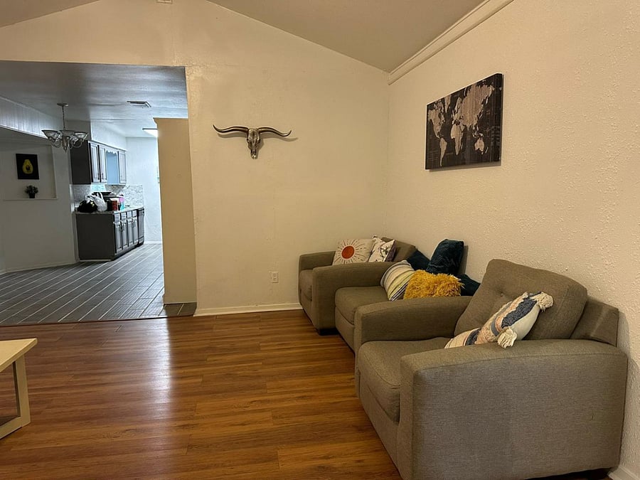 Furnished Finder property 877139_1 photo 8