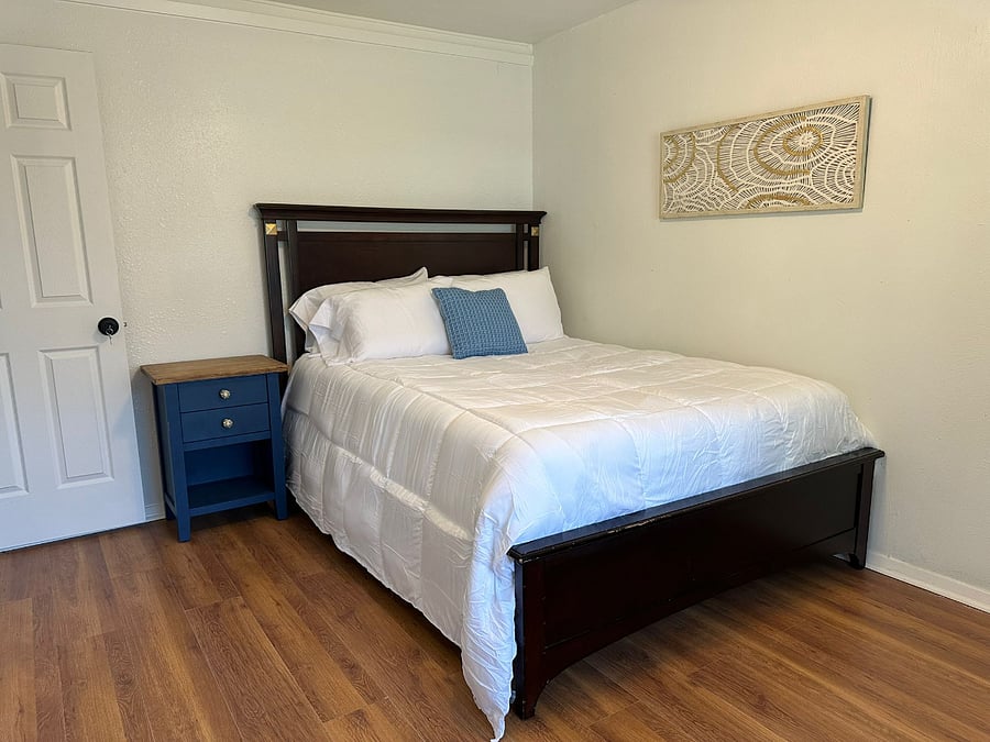Furnished Finder property 877139_1 photo 12