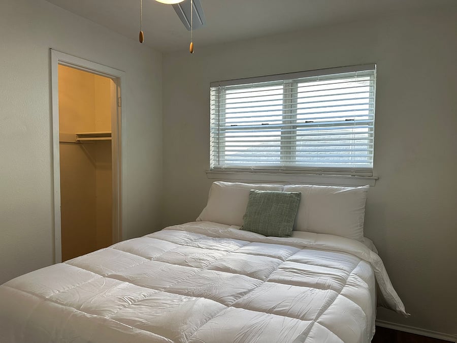 Furnished Finder property 877139_1 photo 17