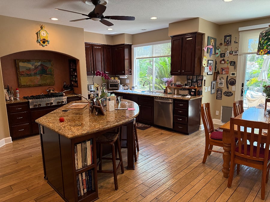 Gourmet Kitchen