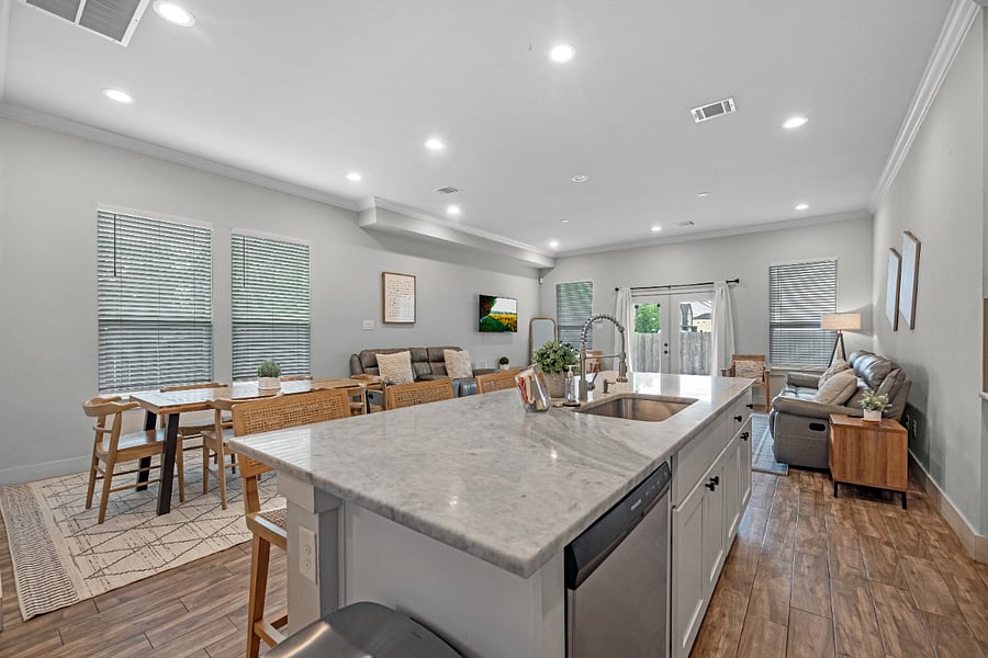Furnished Finder property 877161_1 photo 16