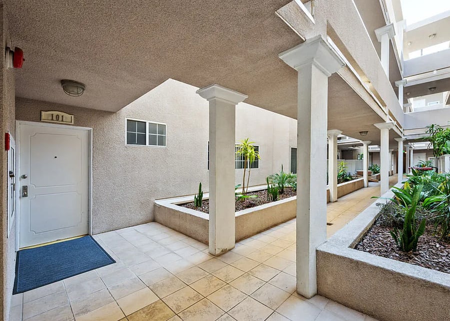 Furnished Finder property 877164_1 photo 17