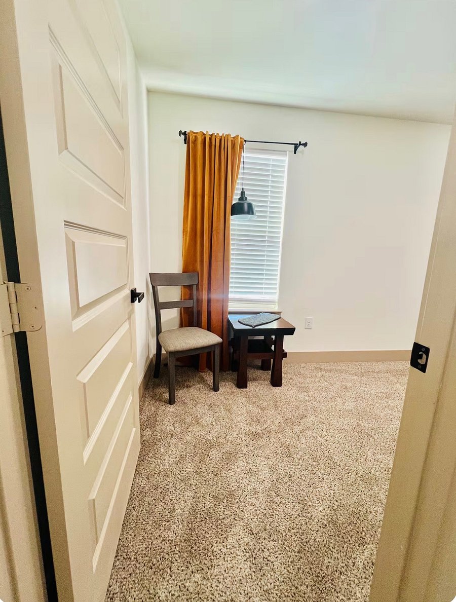 Furnished Finder property 877168_1 photo 3