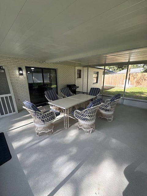 Furnished Finder property 877170_1 photo 3
