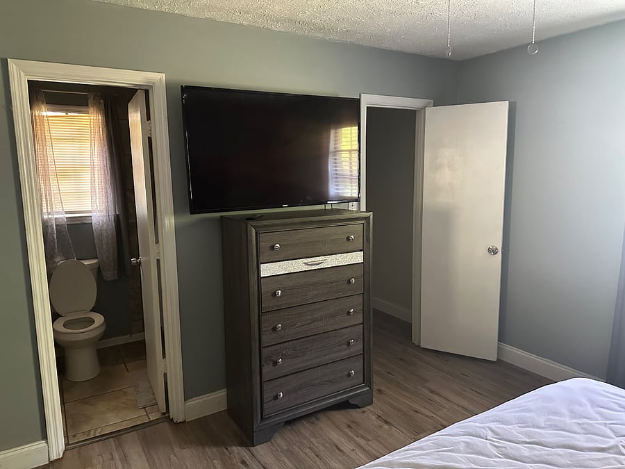 Furnished Finder property 877176_1 photo 8