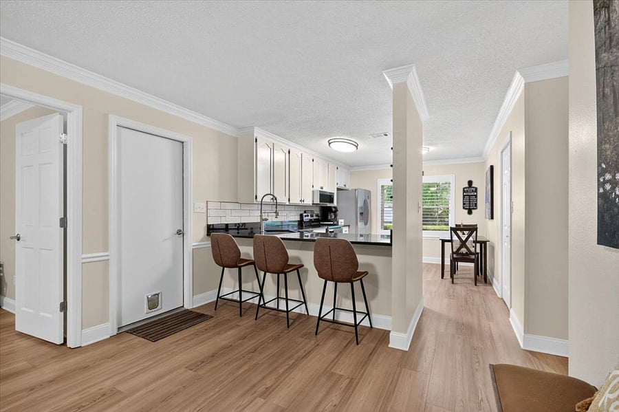 Furnished Finder property 877180_1 photo 16