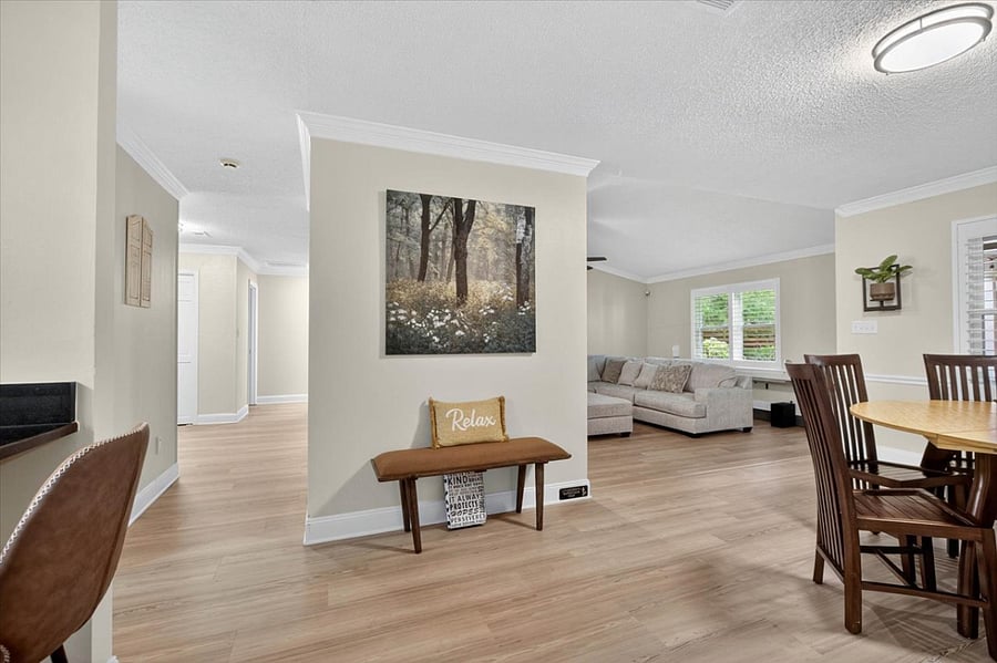 Furnished Finder property 877180_1 photo 17