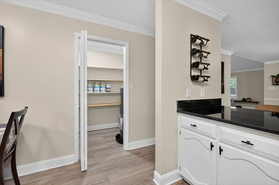 Furnished Finder property 877180_1 photo 21
