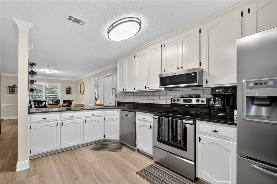 Furnished Finder property 877180_1 photo 23