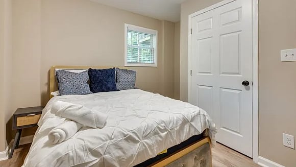 Furnished Finder property 877182_1 photo 3