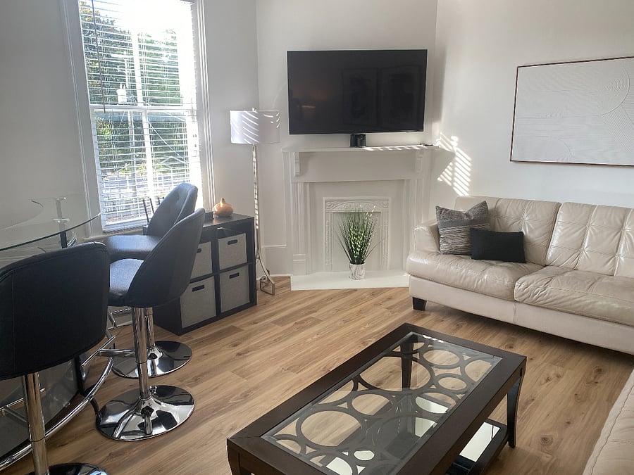 Furnished Finder property 877185_1 photo 3