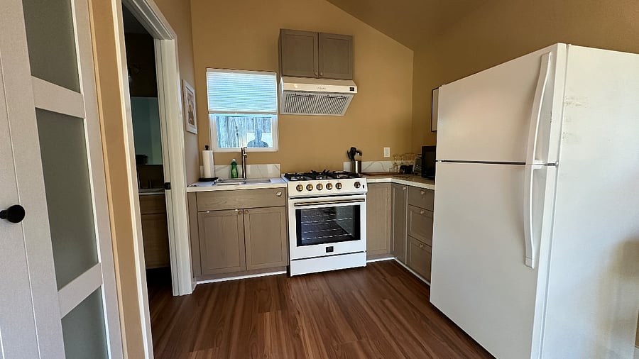 Furnished Finder property 877203_1 photo 8