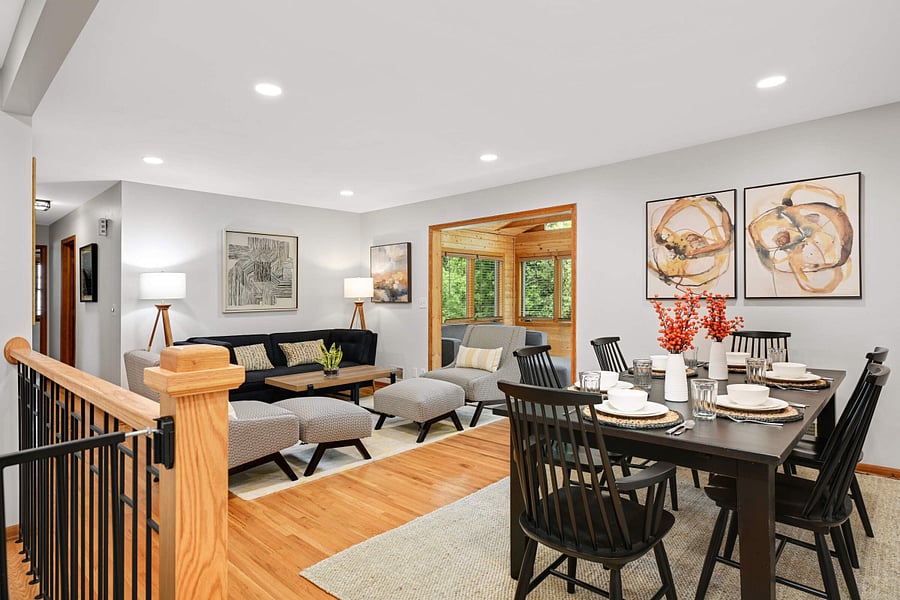 Open concept Living Room, Dining Area and 4-season porch