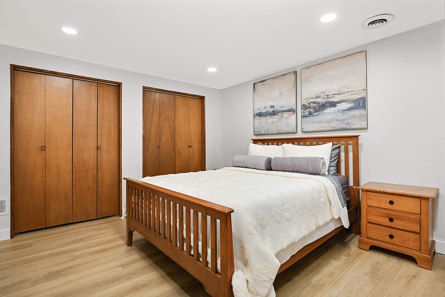 Lower Level bedroom with Queen bed