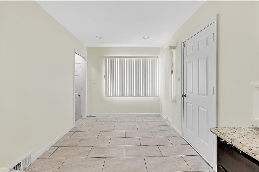 Furnished Finder property 877219_1 photo 8