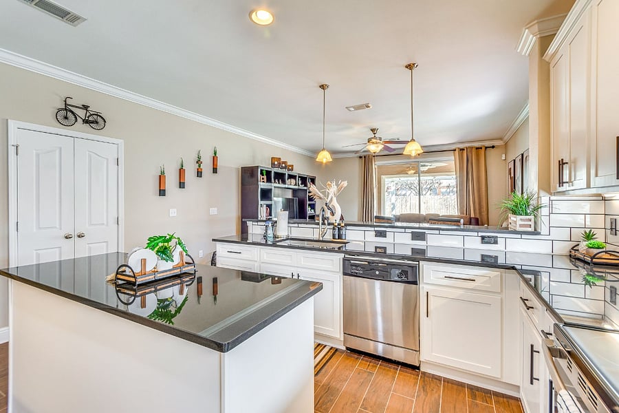 Furnished Finder property 877248_1 photo 9
