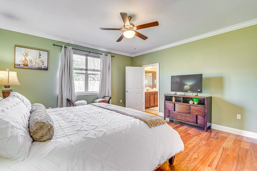 Furnished Finder property 877248_1 photo 15