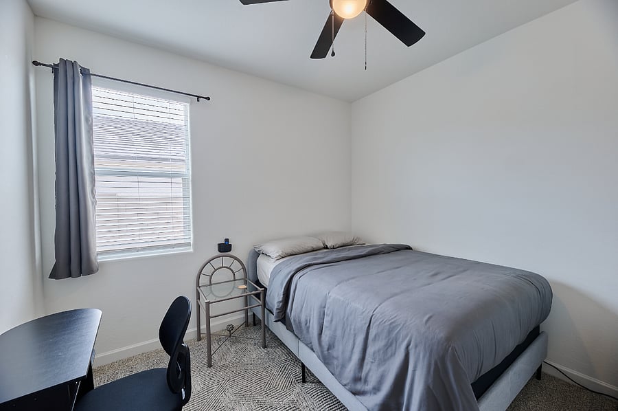 Room 4 - $925