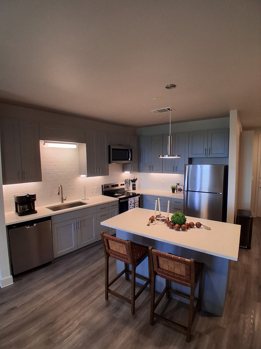 Furnished Finder property 877325_1 photo 6
