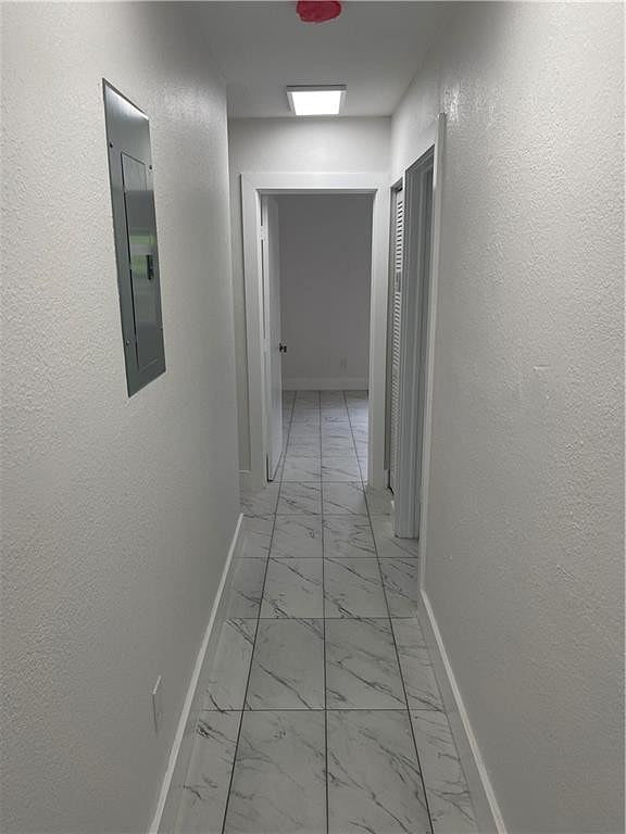 Furnished Finder property 877333_1 photo 4