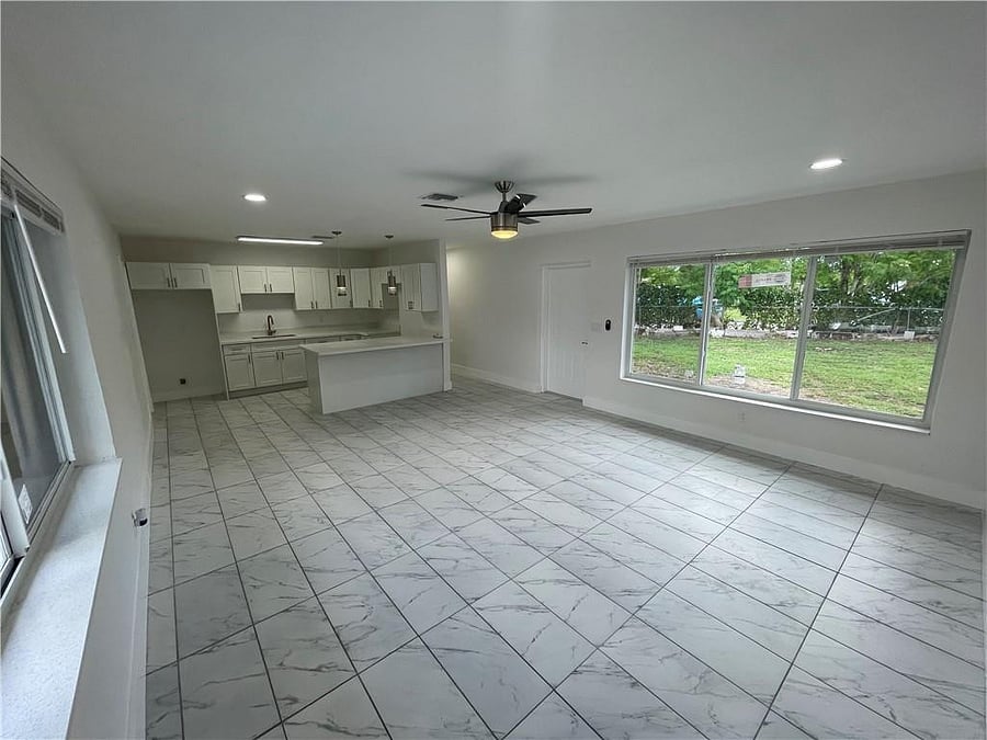 Furnished Finder property 877333_1 photo 3