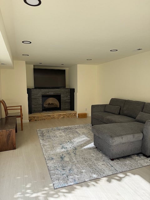 Furnished Finder property 877361_1 photo 5