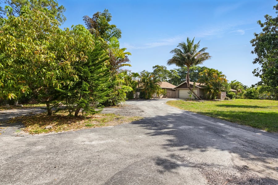 Furnished Finder property 877379_1 photo 20