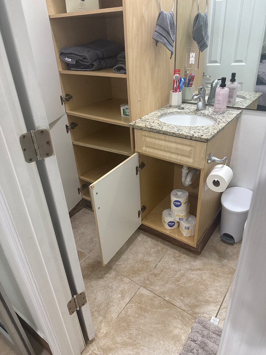 Furnished Finder property 877400_1 photo 4