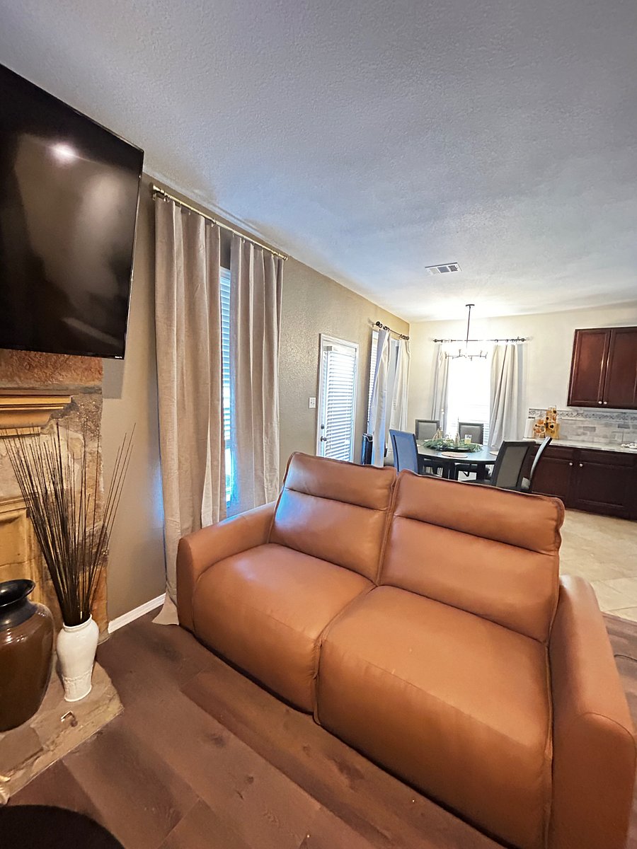 Furnished Finder property 877439_1 photo 8