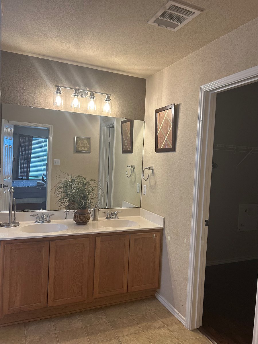 Furnished Finder property 877439_1 photo 23