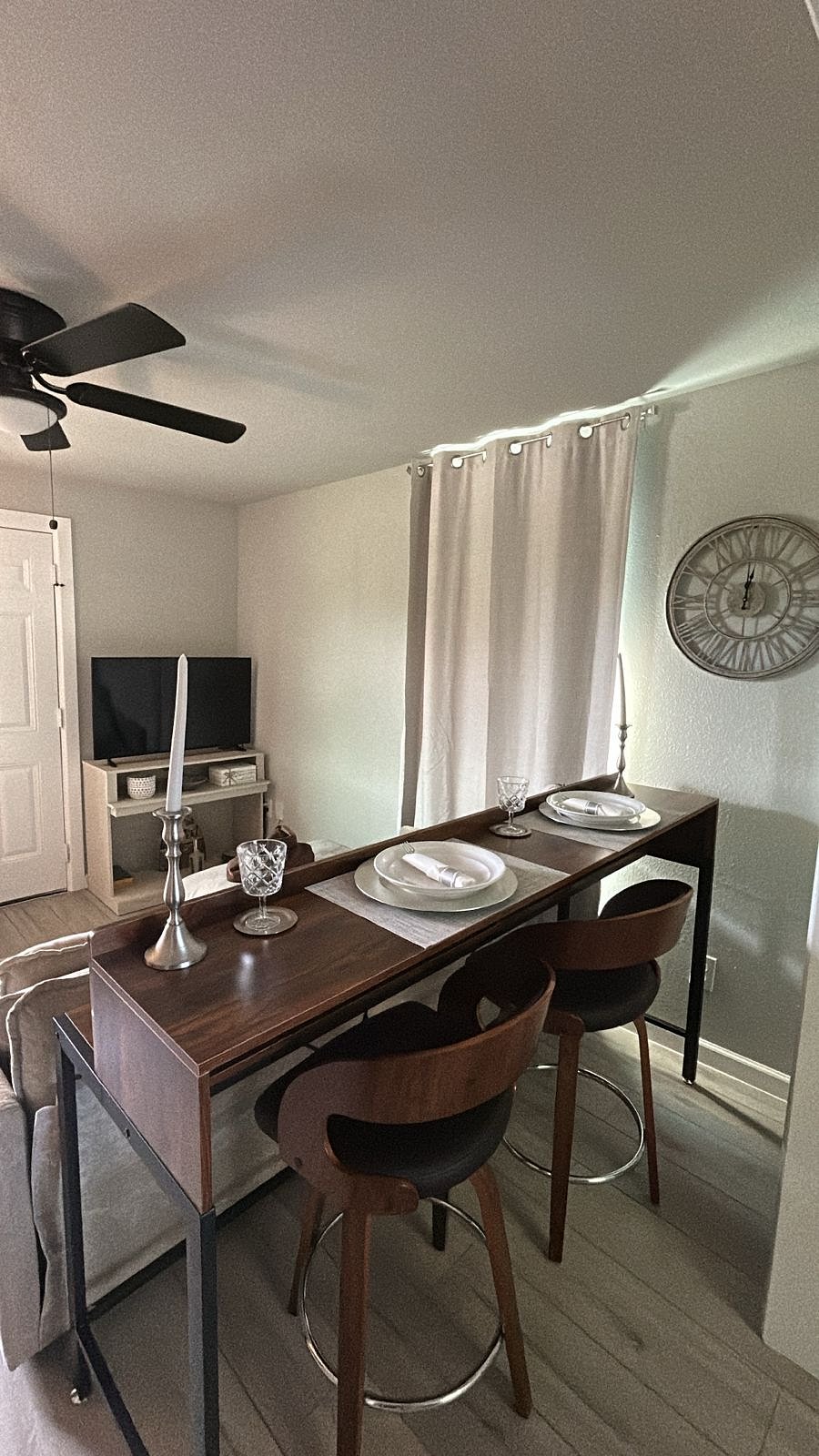 Furnished Finder property 877457_1 photo 3