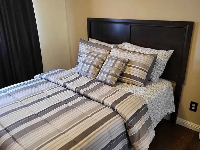 Furnished Finder property 877478_1 photo 3