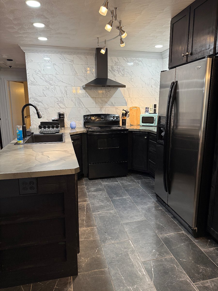 Furnished Finder property 877486_3 photo 4