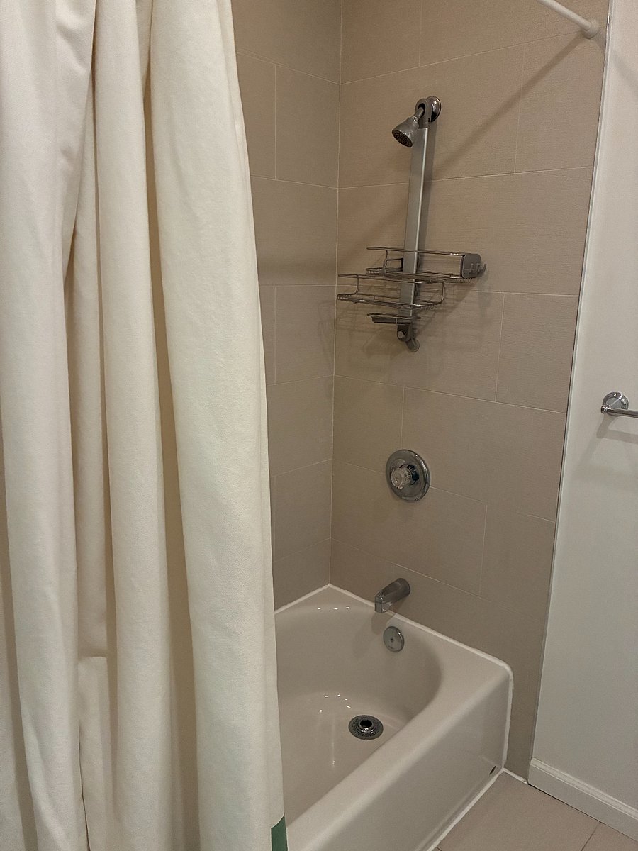Furnished Finder property 877494_1 photo 5