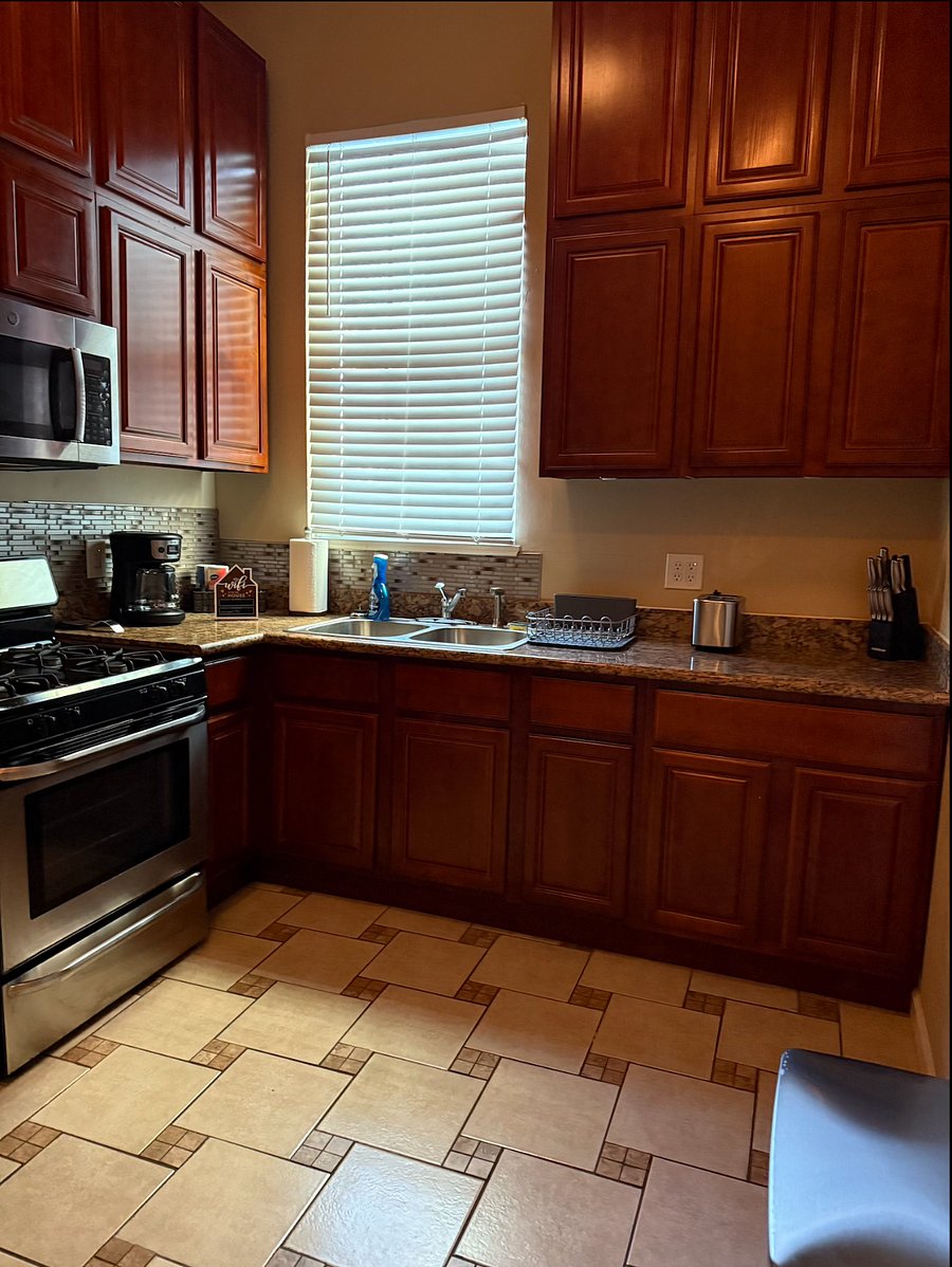 Furnished Finder property 877510_1 photo 8