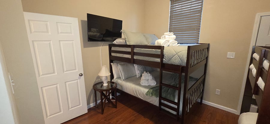 Furnished Finder property 877510_1 photo 10
