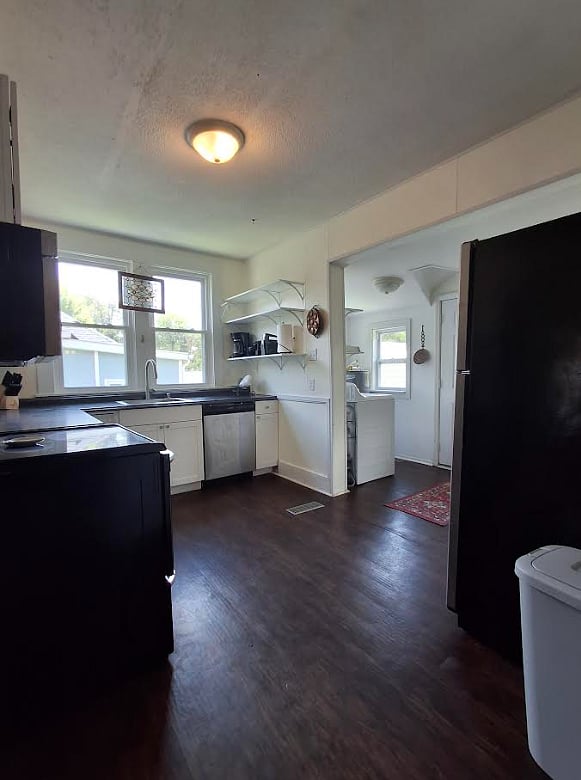 Furnished Finder property 877517_1 photo 8
