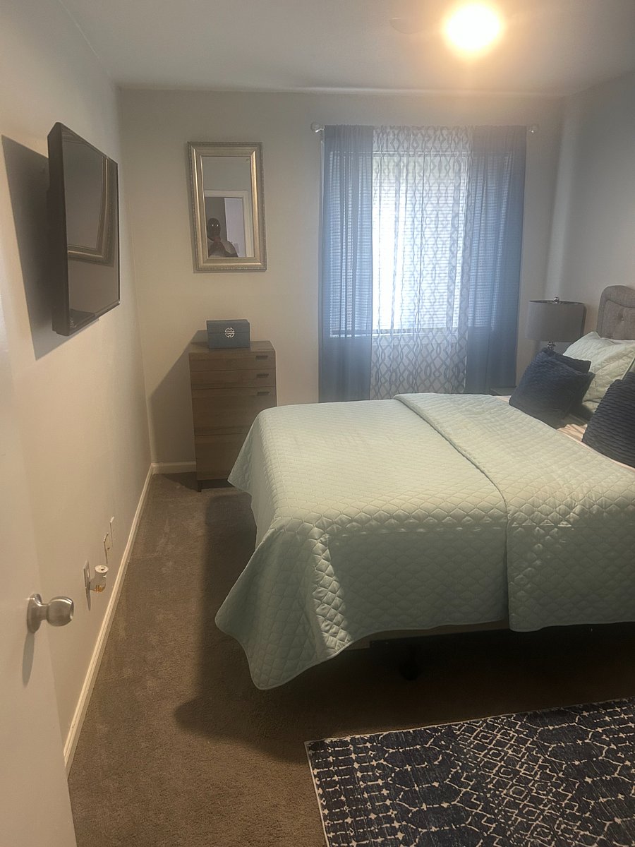 Furnished Finder property 877521_1 photo 3