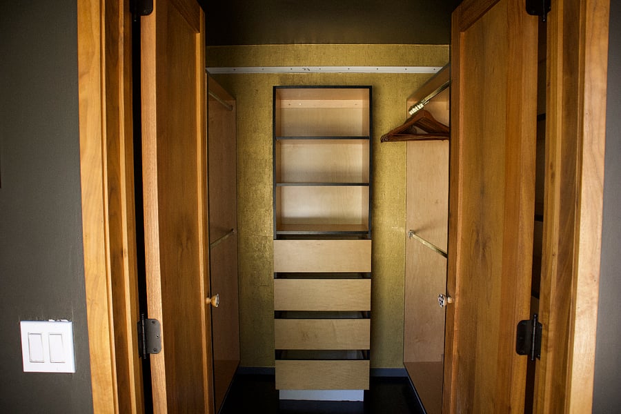bedroom 1/loft closet