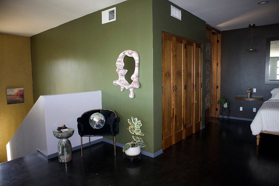 bedroom 1/ loft
