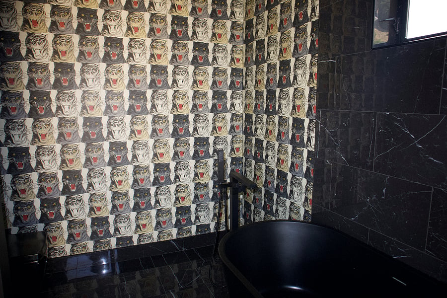 bedroom 1/ loft bathroom