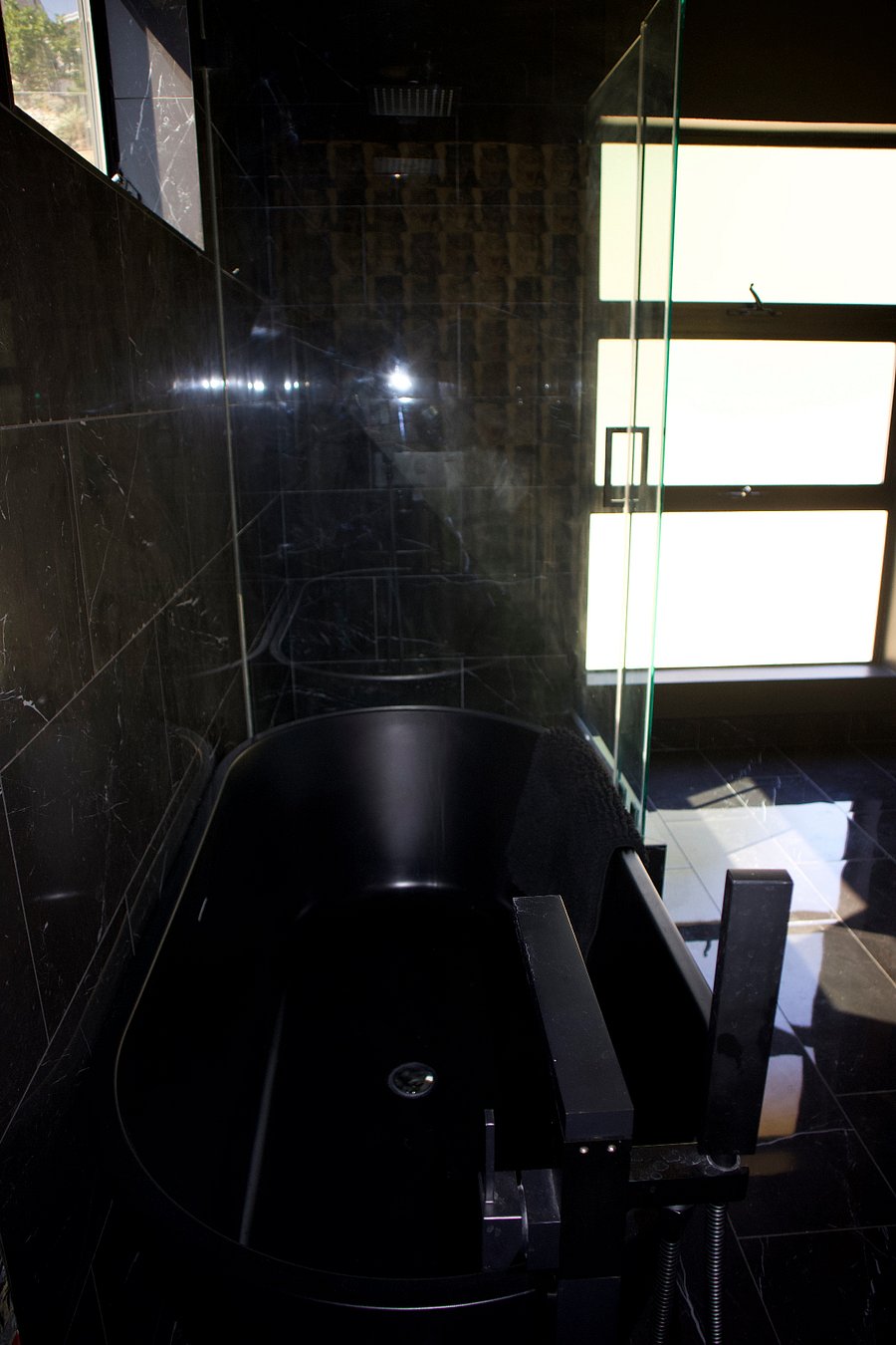 bedroom 1/ loft bathroom