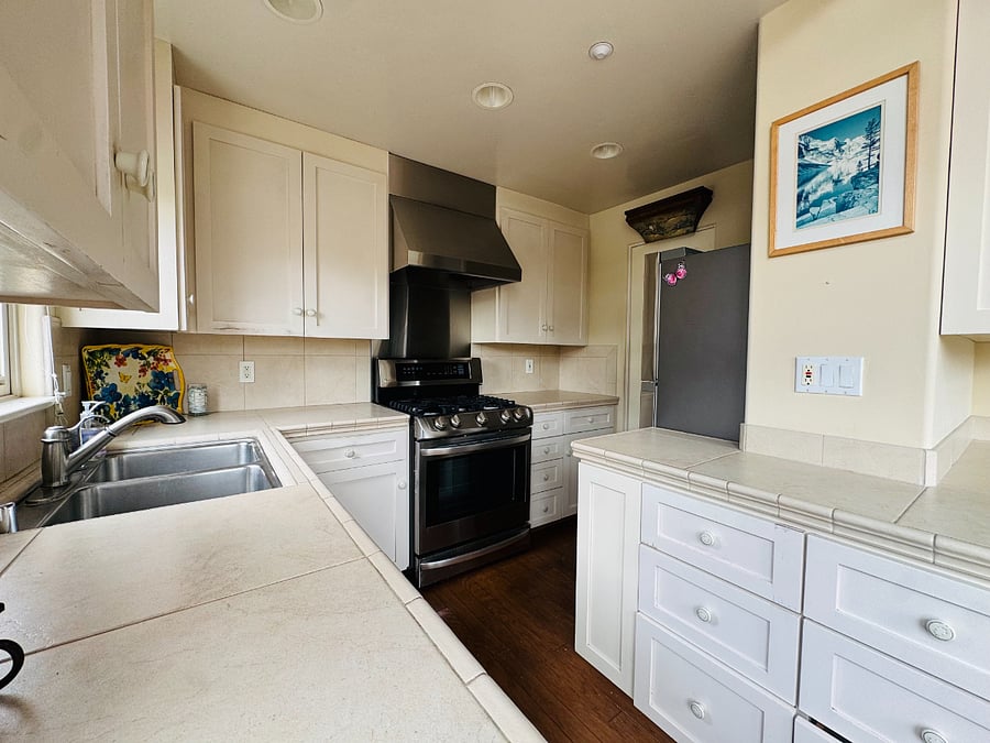 Furnished Finder property 877529_1 photo 4