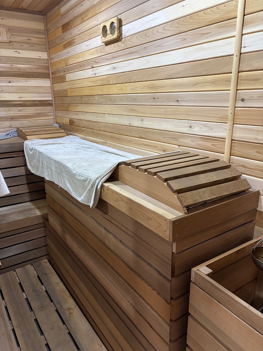 Sauna.